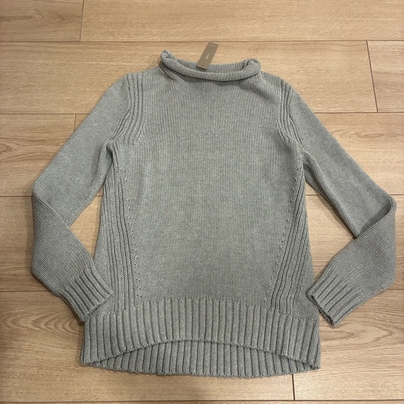 J. Crew Sweaters - NWT J. Crew Women’s 1988 Rollneck Sweater Gray Fisherman Knit Size S